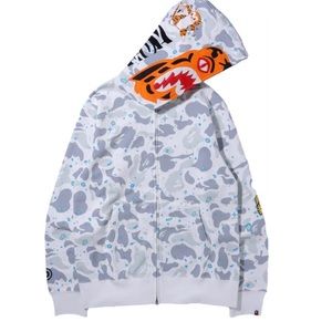 Meet your Posher, King